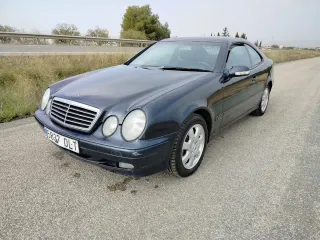 Mercedes-Benz CLK 2005