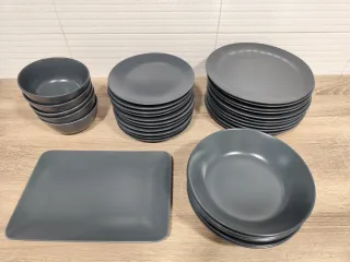 Vajilla gris cerámica