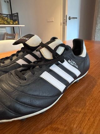 Botas de futbol Adidas Copa Mundial