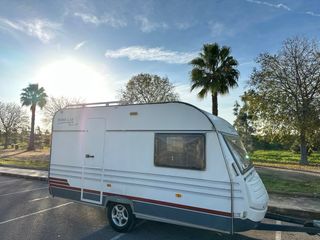Caravana  750kg IMPECABLE! super rutera!