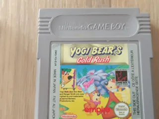 Yogi Bear's Gold Rush Game Boy