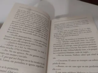 Libro adúltera
