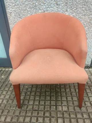 Descalzadora de tela beige con flecos