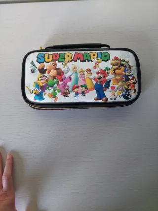 Nintendo Switch Azul/Rojo + Accesorios