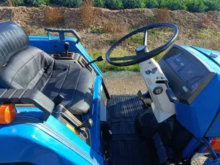 Mini tractor Iseki 180