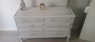 Cómoda vintage restaurada + espejo a juego