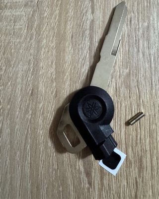 Llave Yamaha NMAX 125(SOLO HOY)