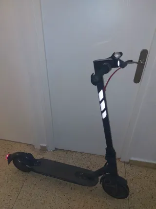 Patinete Eléctrico Xiaomi,con cargador original.