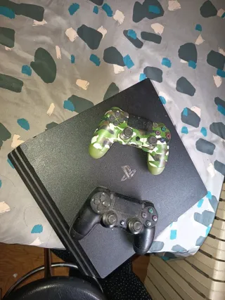 PS4 FIFA 19, 20, 23 + 2 Mandos