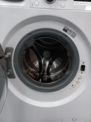 Lavadora secadora LG ThinQ 9/6kg 1400rpm clase A