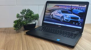 Dell Latitude E5450 ( i5 240GB 8GB ) +Garantía