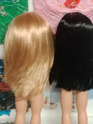 2 muñecas de colección copias de Nancy clásica nue