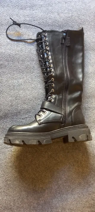 Stivali alti neri da donna