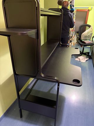 Escritorio FREDDE gamming Estantería Negra Ikea