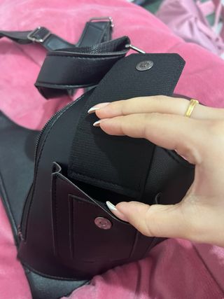Bolso Pecho Unisex Negro