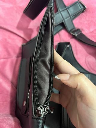 Bolso Pecho Unisex Negro