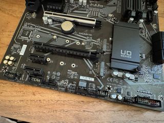 Gigabyte Z490 UD Placa Base Intel LGA 1200