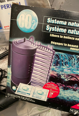 Lote Accesorios Acuario: Calentador, Filtro, Carbó
