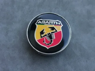 Abarth 4 Tapabujes 60mm Centro de Ruedas Llantas