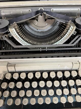 Máquina de escribir Olivetti