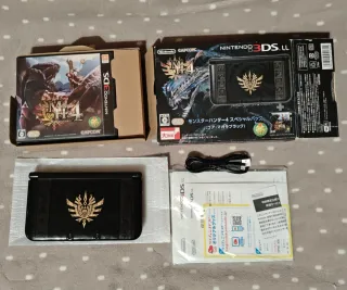Nintendo 3DS LL Monster Hunter 4 Edición Especial