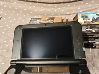 Nintendo 3DS LL Monster Hunter 4 Edición Especial