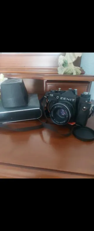 Cámara Zenit 12