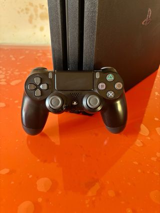 PS4 PRO 1000GB