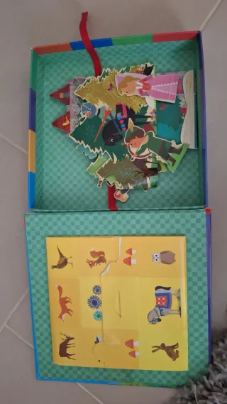 Libro infantil pop-up El castell⁹