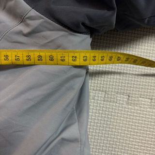 Chaqueta Nike Cor72z gris acolchada