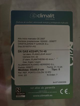 Ventana ALUMINIO CLIMALIT 2 hojas oscilo batiente