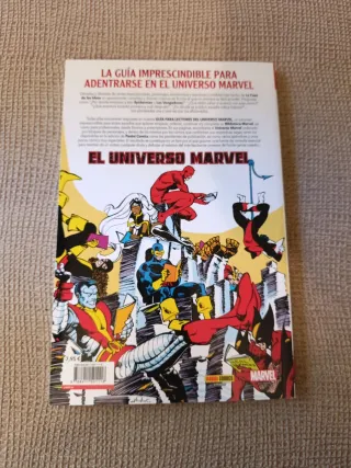 Guía para lectores del universo marvel (tapa bl...
