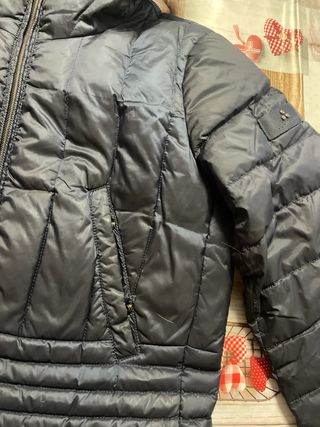 Piumino blu con cappuccio