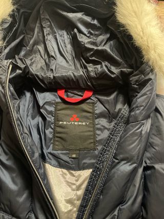 Piumino blu con cappuccio