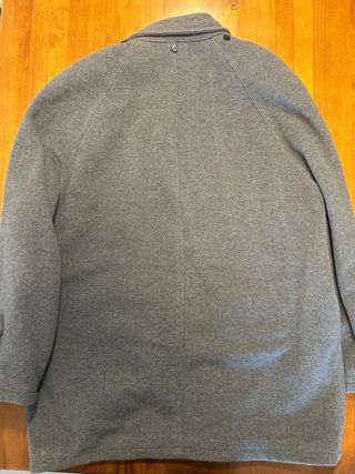 Chaquetón gris acolchado