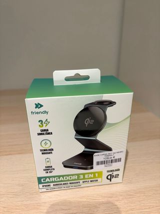 Base Carga 3 en 1 Q2 Negro, nuevo a estrenar.