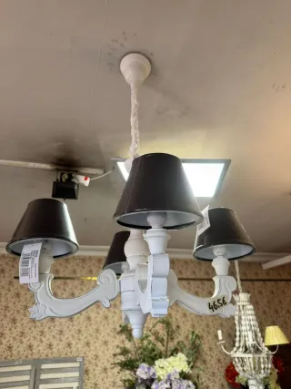 Lámpara de techo estilo clásico