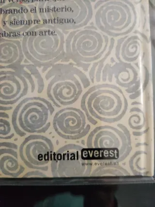 Rafael Alberti y los niños con CD de poemas (Sp...