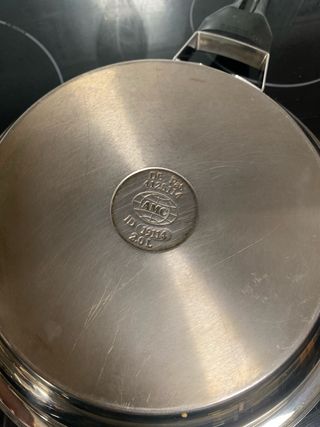 Sartén AMC 24 cm con termómetro