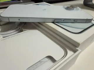 iPhone 15 256GB Azul Claro