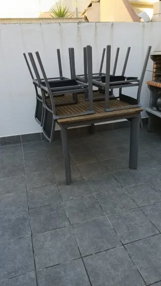 Mesa y 4 Sillas Jardín Metal/Madera