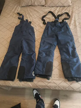 Pantalones de nieve con tirantes