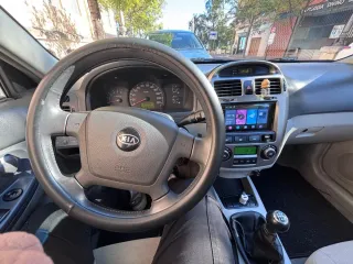 KIA Cerato 2005