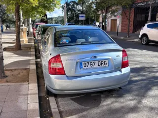 KIA Cerato 2005