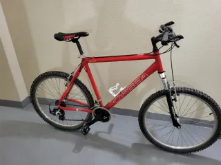 Bicicleta Orbea Roja Montaña Talla L u ruedas 26"