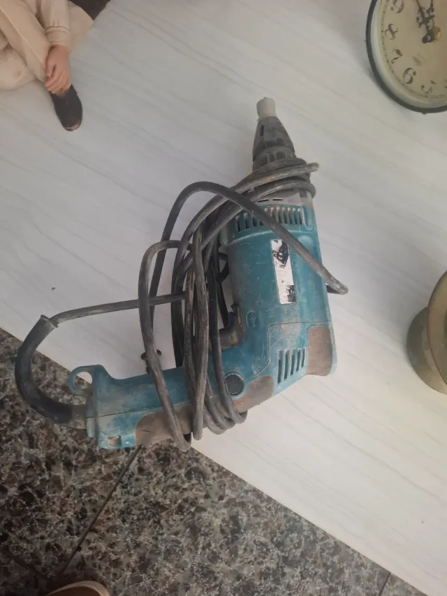 Taladro para pladur Makita