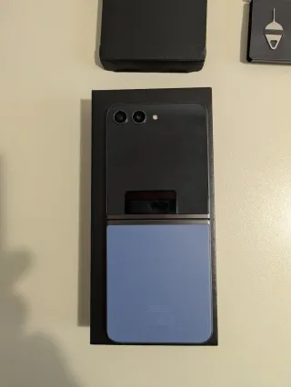 Samsung Galaxy Z Flip 5