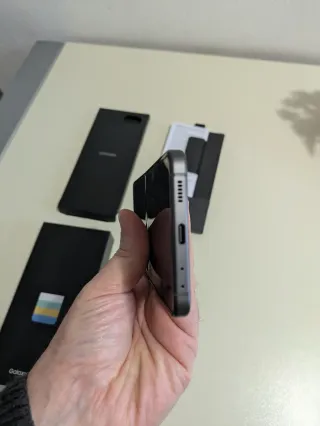 Samsung Galaxy Z Flip 5