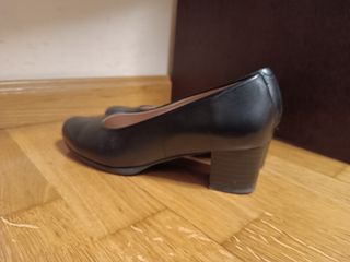 Zapatos salón Pitillos negros talla 38