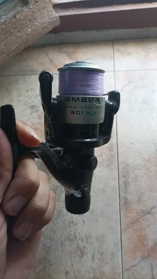Carrete de pesca AMBER 301 RD